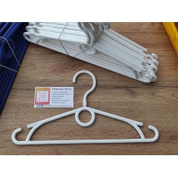 Вішалка дитяча 32х0,6см.(білий глянець)